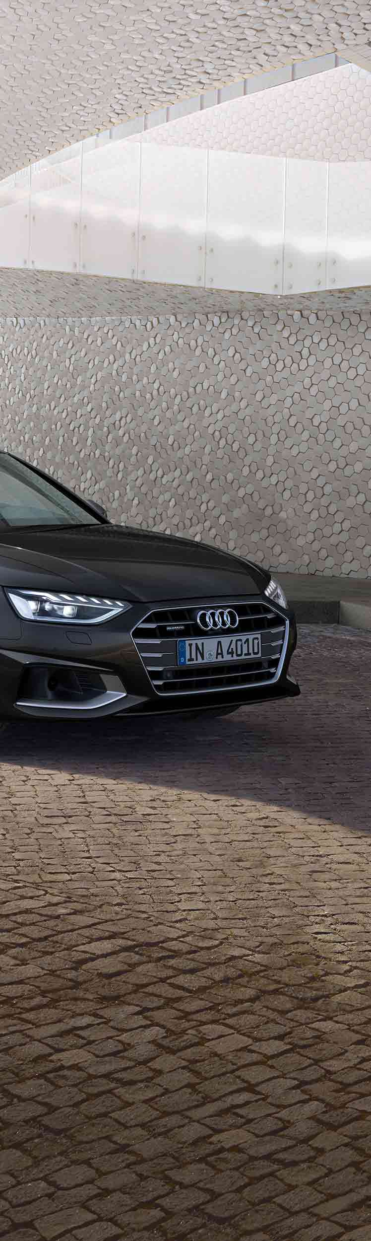 Audi A4 Sedan Side view