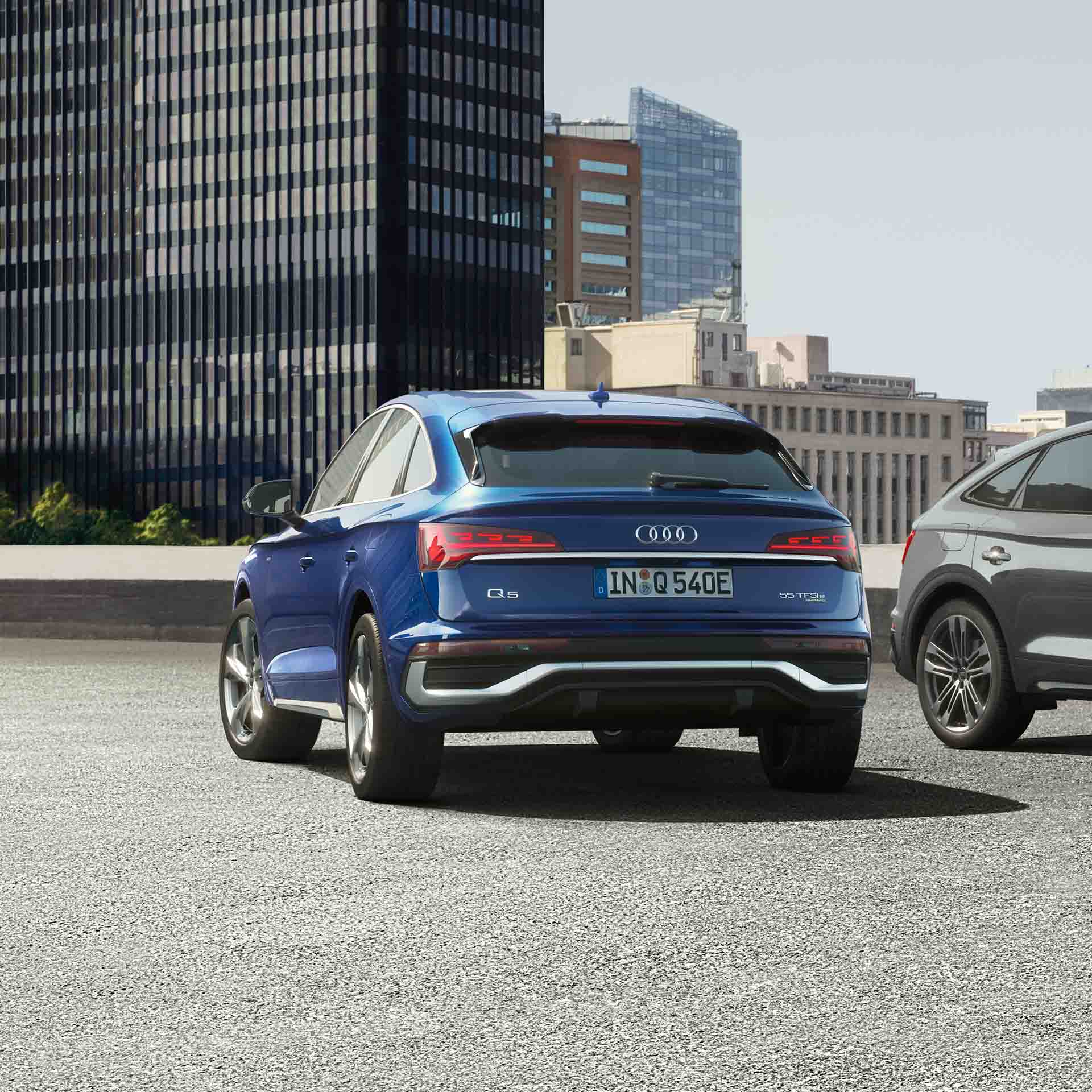 Rear view Audi Q5 Sportback TFSI e