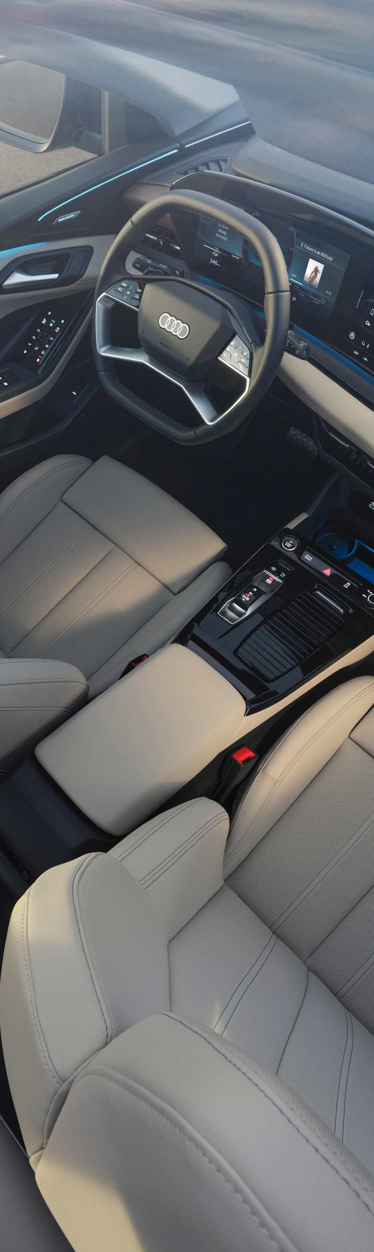 Foto del SUV eléctrico Audi Q6 e-tron. 